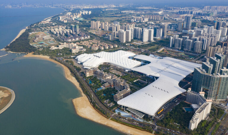 New investment opportunities in Hainan that opens the doors to foreigners. Here are the details
