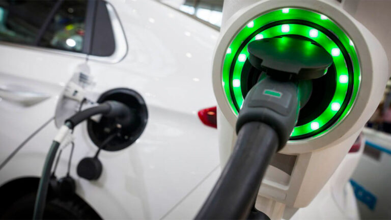 Le auto elettriche sono importanti per la rivoluzione green?