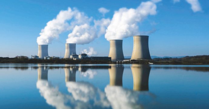 En-ROADS MIT model analysis: will increasing nuclear power save the environment?